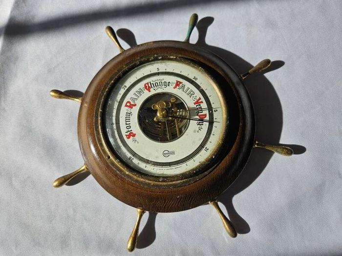 Vintage Barigo barometer