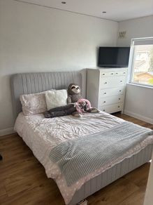 king size bed