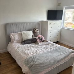 king size bed