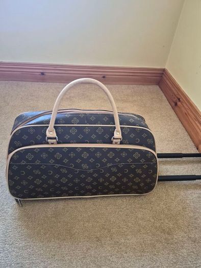 Weekend Travel Trolley Bag ,with Retractable  Handle