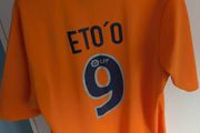 Barcelona 2006 Away Kit - Eto'o 9 - Size L.