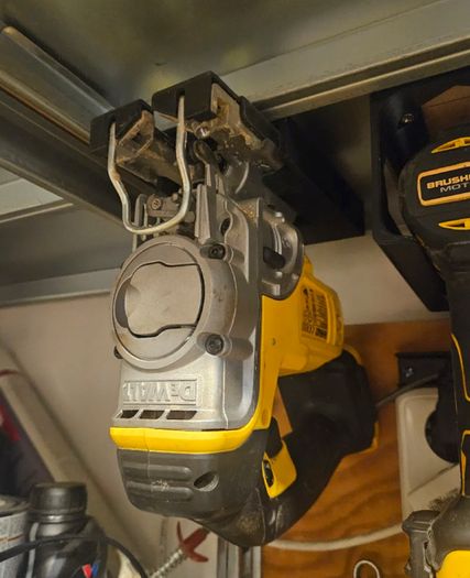 Bracket/holder DeWalt jigsaw (DCS331)