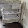 baby changing table with bath tub Image 2