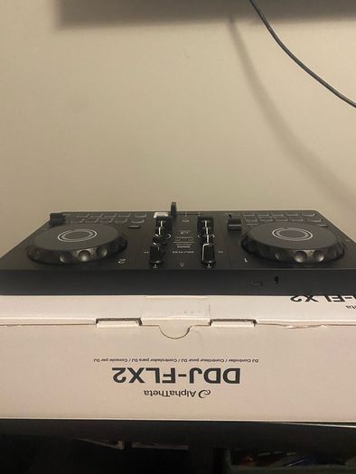 DDJ FLX2 Dj controller