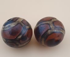 Vintage Agate Carnelian Amulet Beads Lot of 2 Rare Pattern Pieces