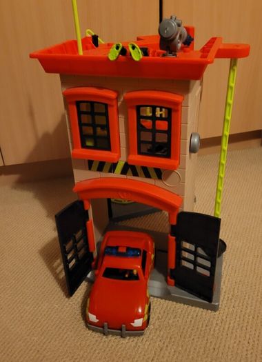 Imaginext Rescue City Fire Station Playset and Vehicle Set
