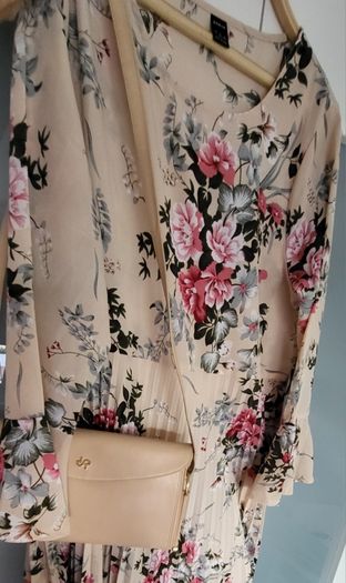 SHEIN floral pleated midi Sz L ( Fit 14-16UK)