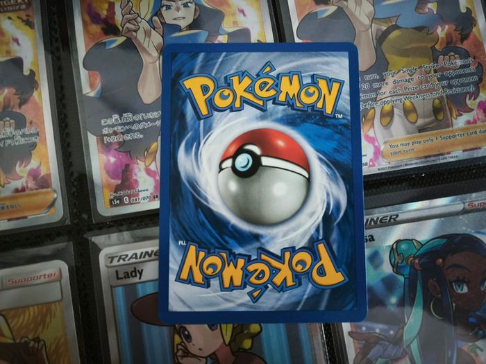 Misty's Horsea ! from Gym Heroes Set ! 2000 ! Vintage Pokemon Card !
