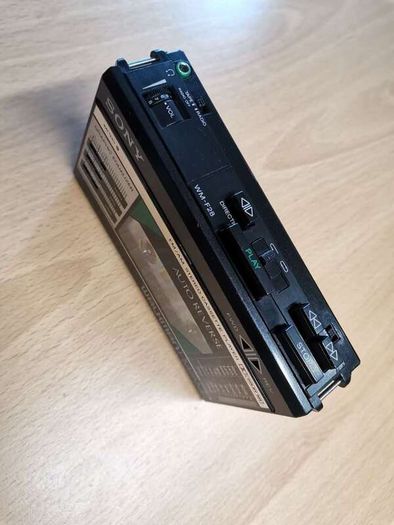 Sony WM-F28 Walkman Cassette Player