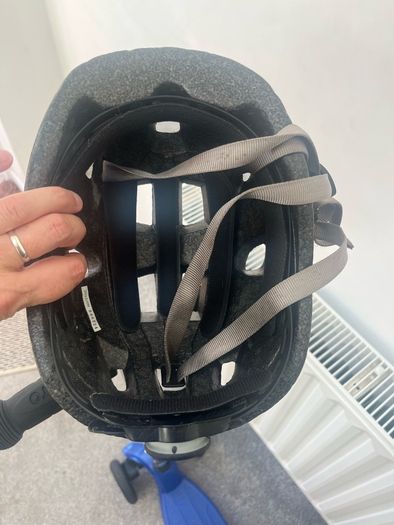 Micro Maxi Scooter plus helmet