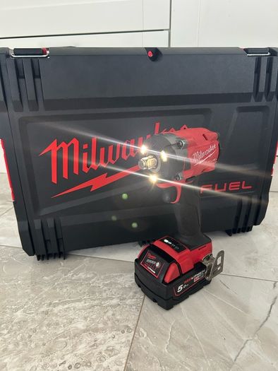 milwaukee m18 impact gun