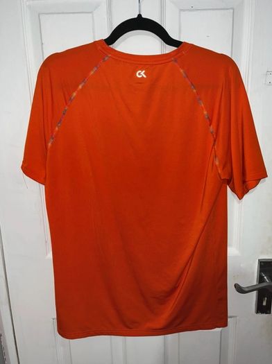 Calvin Klein tshirt size s