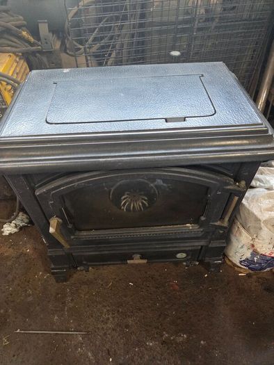 Nestor Martin / Efel Harmony Cast Iron Oil Stove