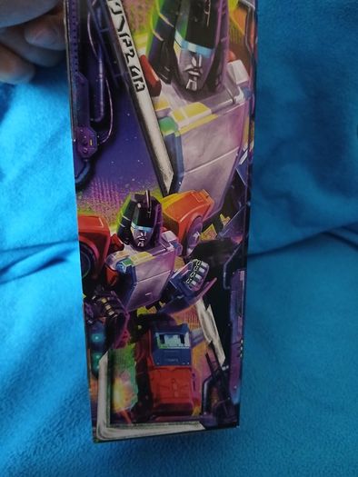 Transformers Legacy Autobot Pointblank and Peacemaker