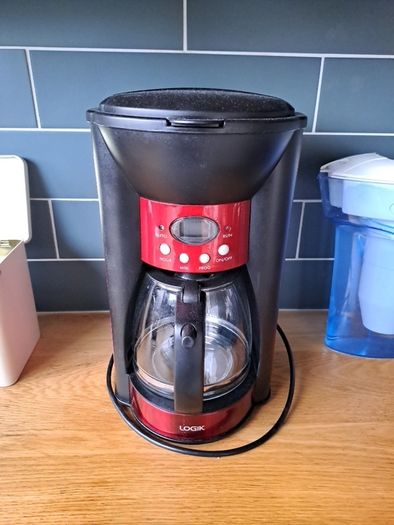 Drip coffee machine