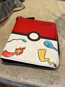 Pokemon display folder