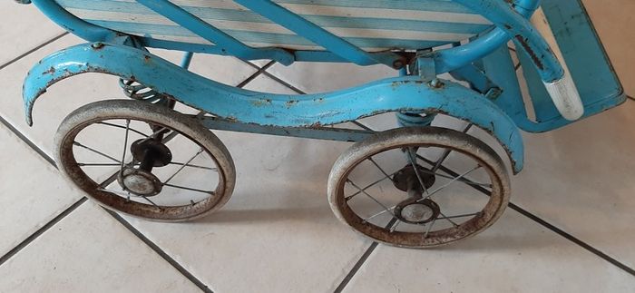 Vintage ' Walker ' Buggy ,approx 1950's/ early 60s