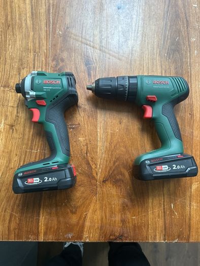 Bosch cordless drill and Impactdriver set comes with charger,box and RECEIPT