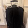 Large suitcase / roller bag Image 4