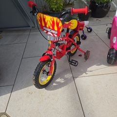 12 inch kids Apollo Firechief bicycle