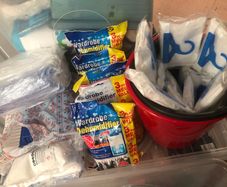 Selling multipack/single dehumidifier bags