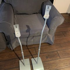 speaker stands