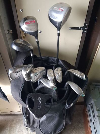 full set of graphite clubs (4 to sw)
