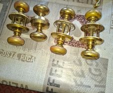 8 Brass Door Knobs. Postage or Collection