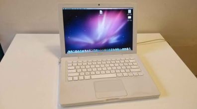 13" Macbook 2,1 laptop with replaceable battery