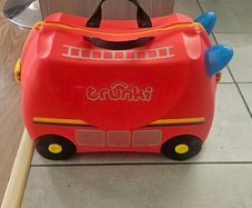 trunki fire truck