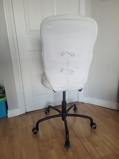 White IKEA desk chair