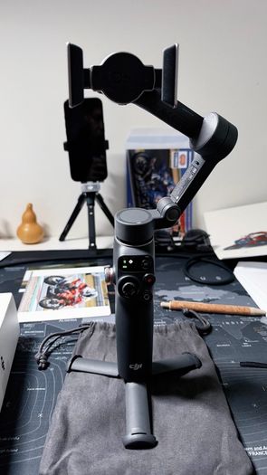 DJI Osmo Mobile 8 Advanced Tracking Combo Gimbal Stabilizer for Phone