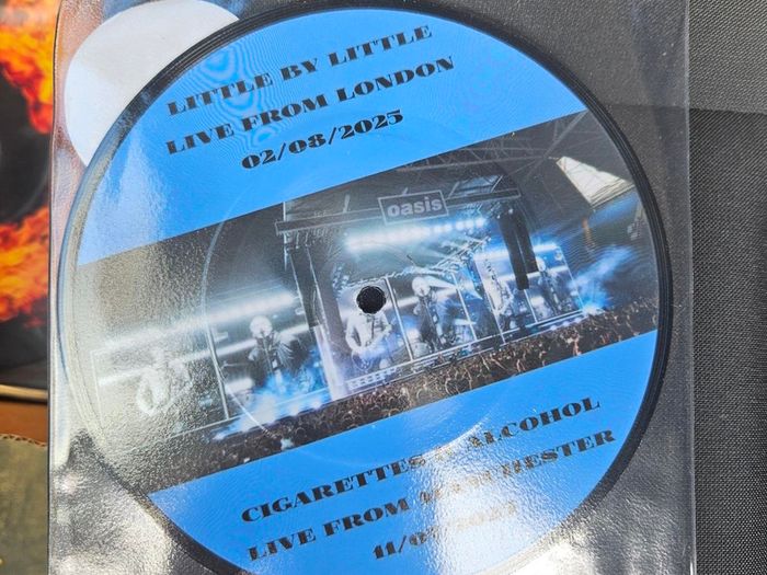 Oasis "Little By Little and C And A" Live 25" Limited edition picture disc