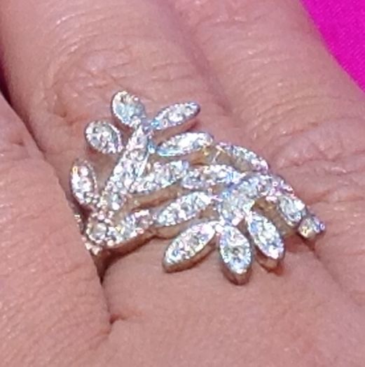 Vintage Crystal Leaf Ring