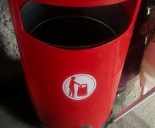 65 Litre Topsy Litter Bin