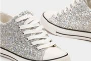 Eye-catching Lace Up Shoes size 6 - great for parties, festivals, special event, dancing etc