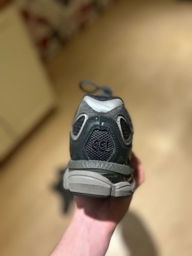 Asics gel nyc shoes