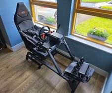 Fanatec sim racing rig