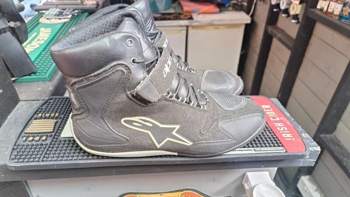 motorbike boots & trousers