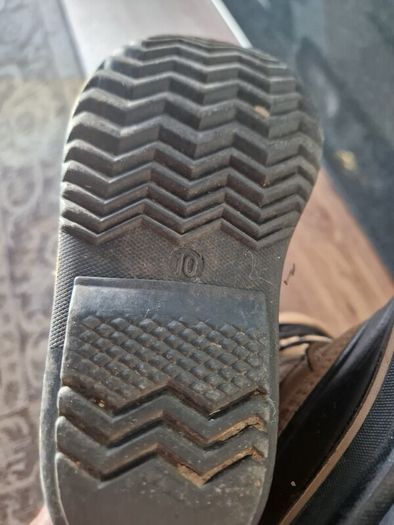 Mountain Warehouse kids boots