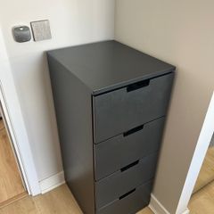 Chest of 4 drawers