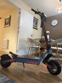 Electric scooter