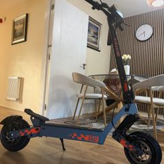 Electric scooter