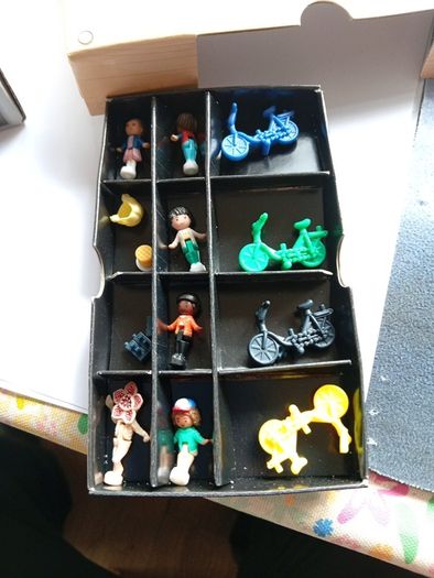 Polly pocket x stranger things
