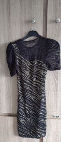 kiah dress gold black lace short sleeve label size UK 8