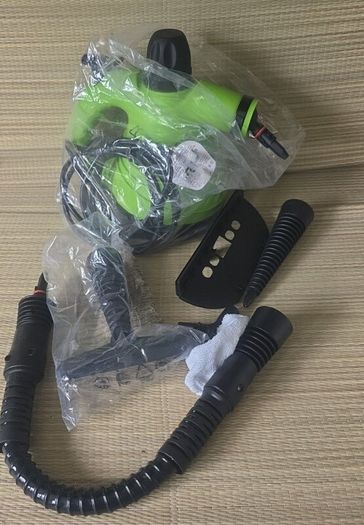 Hand steam cleaner