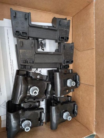 Thule 186028 Fitting kit