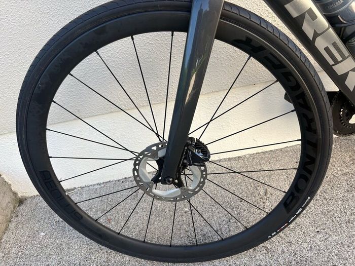 Trek Emonda SL6 Mens Bike