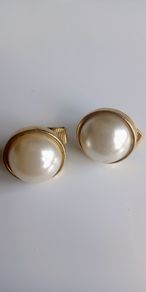 Vintage clip on earrings