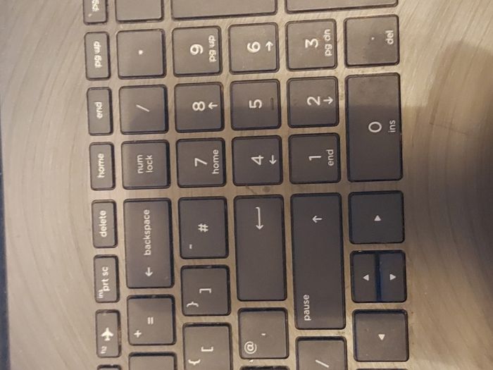 HP 15.6 inch Laptop Model 15-bw066sa, 4GB Ram, 1 Terrabyte HDD, Windows 10 Home, AMD A6-9220 Radeon R4, 5 Compute Cores 2C+3G 2.5GHz